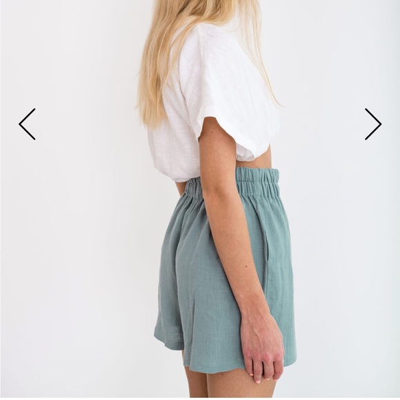 Black Linen Shorts - Picture 6 of 7